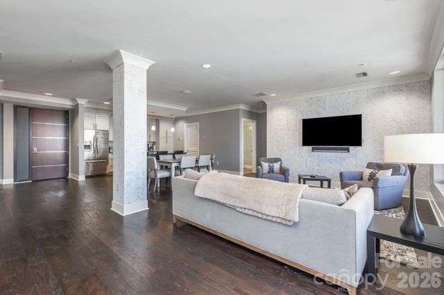 222 S Caldwell Street 2005, Charlotte, NC 28202