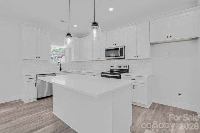 206 Prospect Street NW, Lenoir, NC 28645