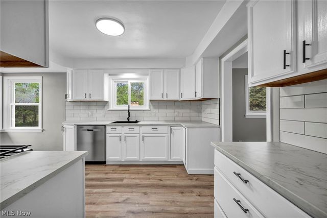 17900 Hicks Road, Walton Hills, OH 44146