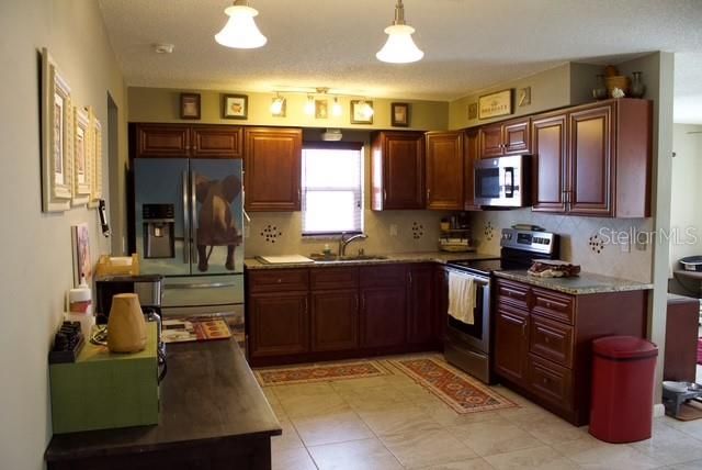 4212 GRAY SQUIRREL LANE, New Port Richey, FL 34653