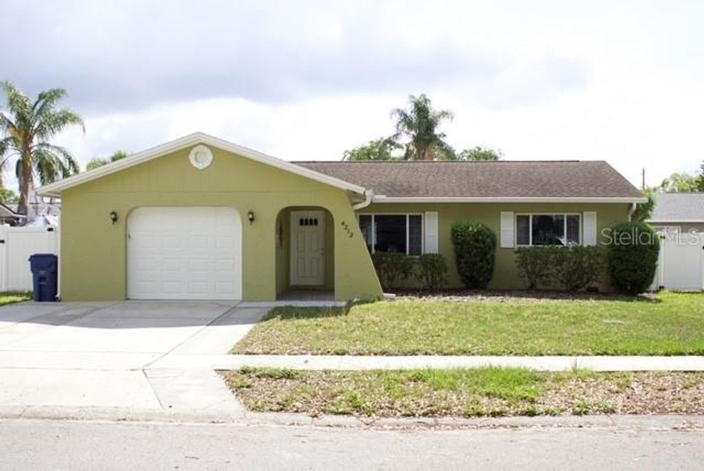 4212 GRAY SQUIRREL LANE, New Port Richey, FL 34653