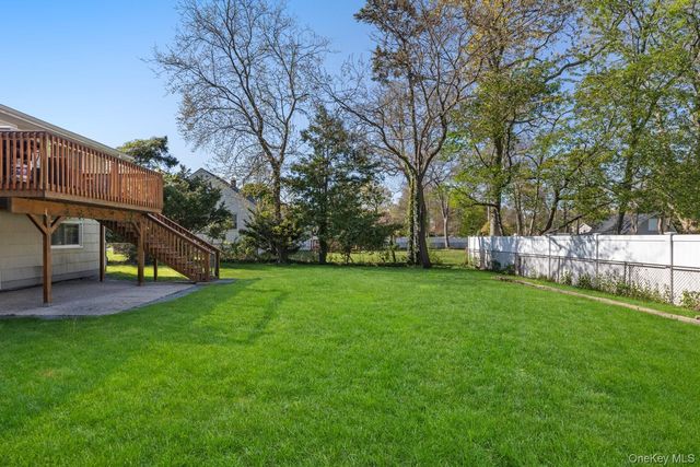 36 Matinecock Avenue, East Islip, NY 11730
