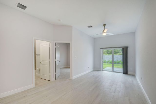 703 Dawn Place C, Lantana, FL 33462