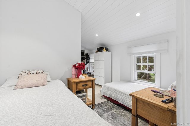 89 S Elroy Drive, Montauk, NY 11954
