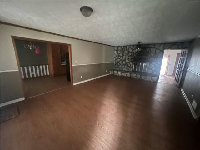 90 Club Circle, Stockbridge, GA 30281