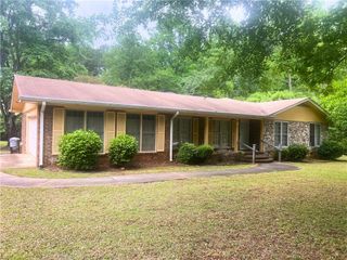90 Club Circle, Stockbridge, GA 30281