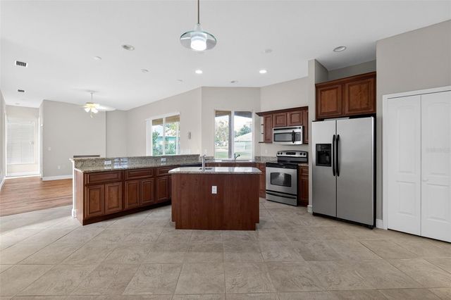 1216 HEAVITREE COURT, Sebring, FL 33876