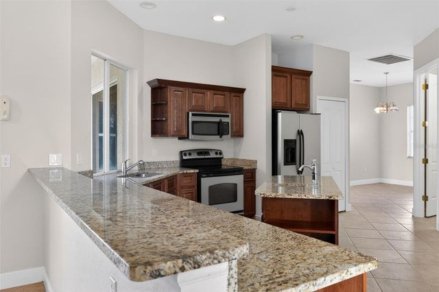 1216 HEAVITREE COURT, Sebring, FL 33876