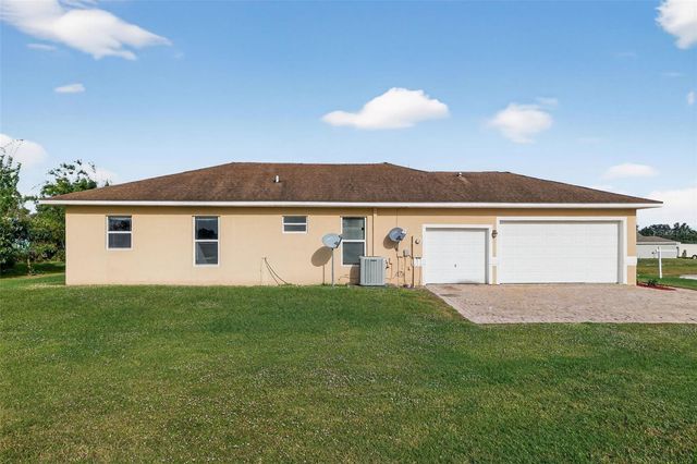 1216 HEAVITREE COURT, Sebring, FL 33876