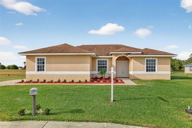 1216 HEAVITREE COURT, Sebring, FL 33876