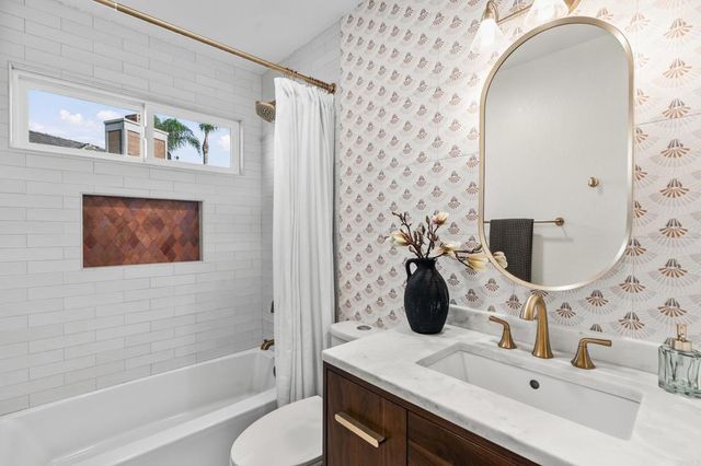 11277 Timbergate Circle, San Diego, CA 92128