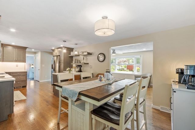 19 Brattle Street, Wilmington, MA 01887