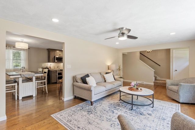 19 Brattle Street, Wilmington, MA 01887