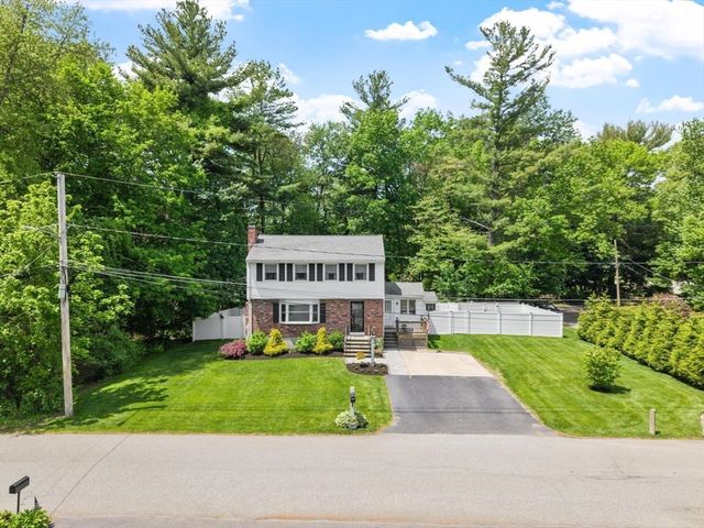 19 Brattle Street, Wilmington, MA 01887