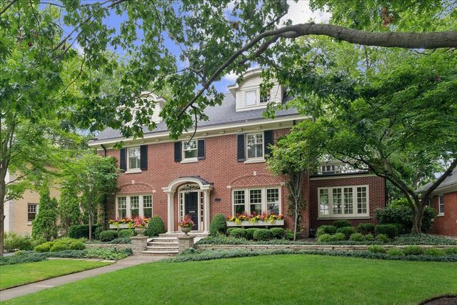 139 ABINGDON Avenue, Kenilworth, IL 60043