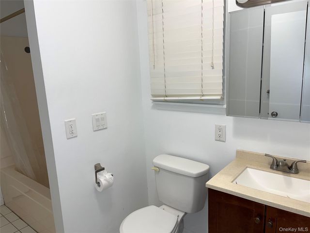 143 Pineview Avenue, Bardonia, NY 10954
