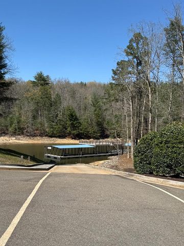 1286 Deyton Drive, Blairsville, GA 30512