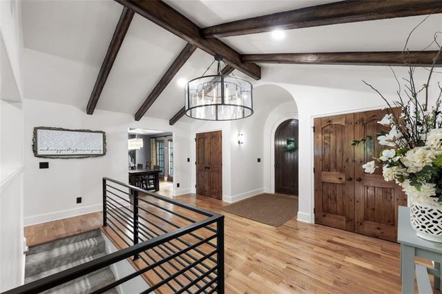 3908 W 140th Drive, Leawood, KS 66224