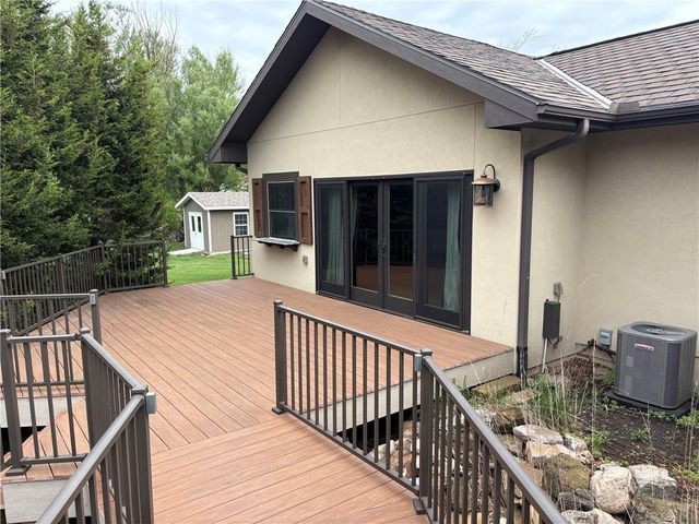 3908 W 140th Drive, Leawood, KS 66224