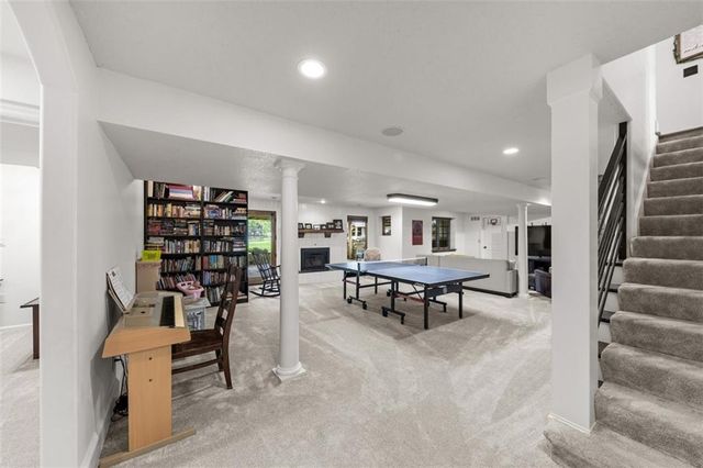 3908 W 140th Drive, Leawood, KS 66224