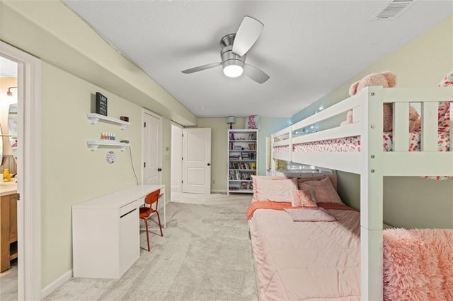 3908 W 140th Drive, Leawood, KS 66224
