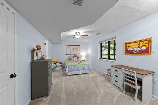 3908 W 140th Drive, Leawood, KS 66224
