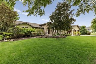 3908 W 140th Drive, Leawood, KS 66224