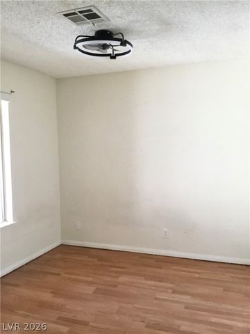 6373 Whippoorwill Way, Las Vegas, NV 89103