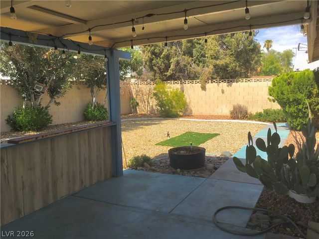 6373 Whippoorwill Way, Las Vegas, NV 89103