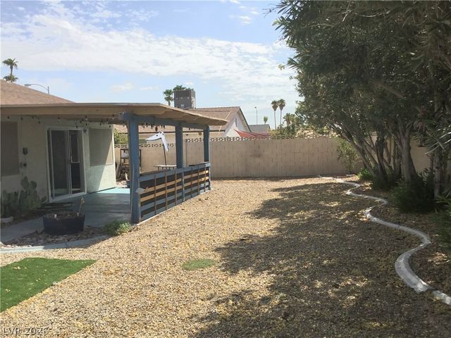 6373 Whippoorwill Way, Las Vegas, NV 89103