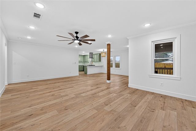 500 N West End Street, Springdale, AR 72764