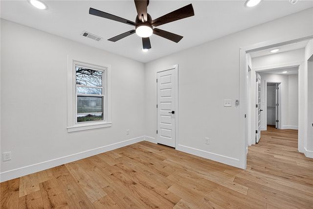 500 N West End Street, Springdale, AR 72764