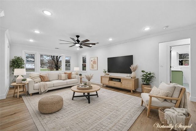 500 N West End Street, Springdale, AR 72764