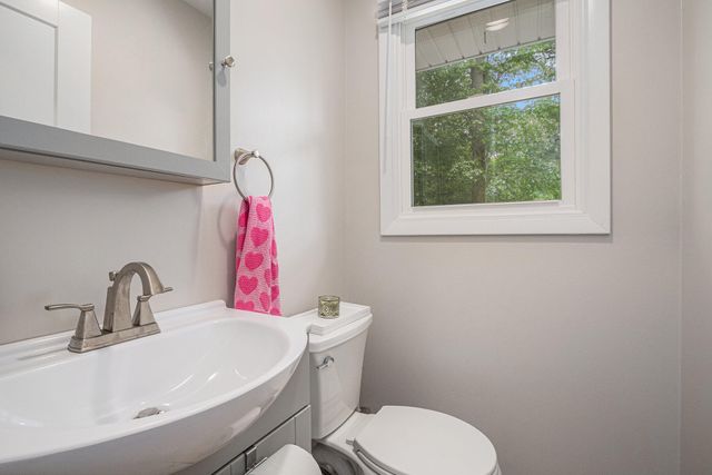 920 Cheboygan Drive, Laketon Twp, MI 49445