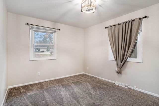 920 Cheboygan Drive, Laketon Twp, MI 49445