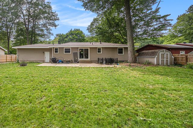 920 Cheboygan Drive, Laketon Twp, MI 49445