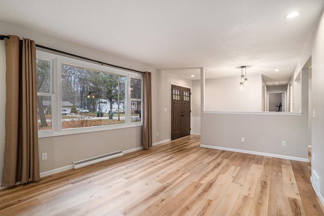 920 Cheboygan Drive, Laketon Twp, MI 49445