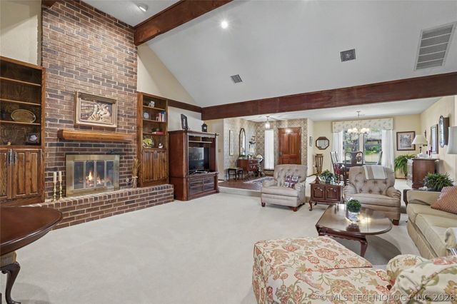 8617 S 71st East Avenue, Tulsa, OK 74133