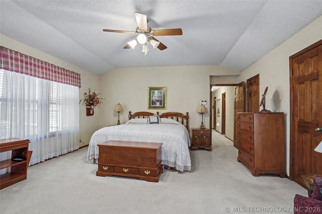 8617 S 71st East Avenue, Tulsa, OK 74133