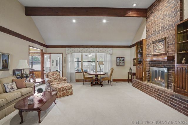 8617 S 71st East Avenue, Tulsa, OK 74133