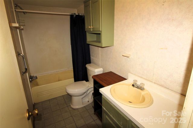 50 McClain Street, York, SC 29745