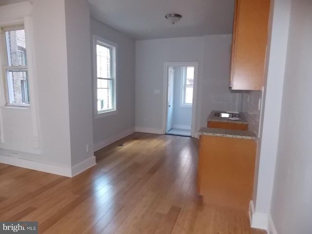 3216 N DOVER ST, Philadelphia, PA 19129