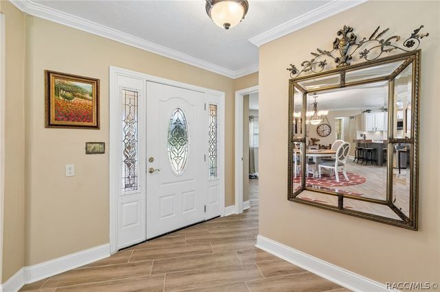 10039 W Halls River Road, Homosassa, FL 34448