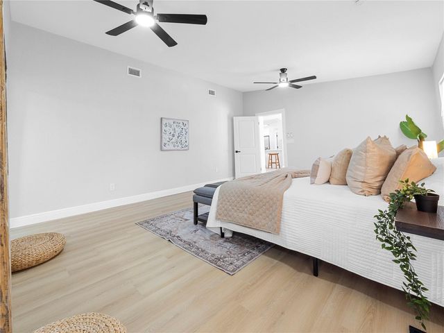 11315 CARROLLWOOD ESTATES DRIVE, Tampa, FL 33618