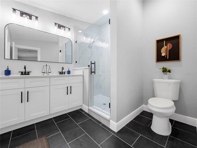 11315 CARROLLWOOD ESTATES DRIVE, Tampa, FL 33618