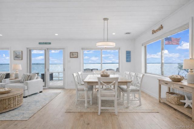 23 Scallop Lane, South Jamesport, NY 11970