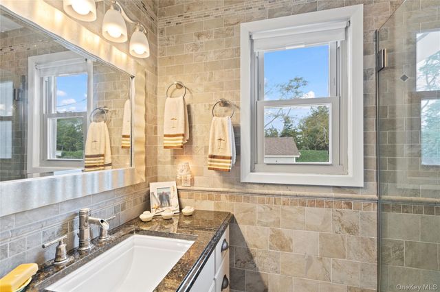 23 Scallop Lane, South Jamesport, NY 11970