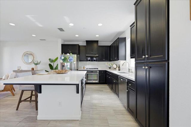 3868 Fiano, Fremont, CA 94555