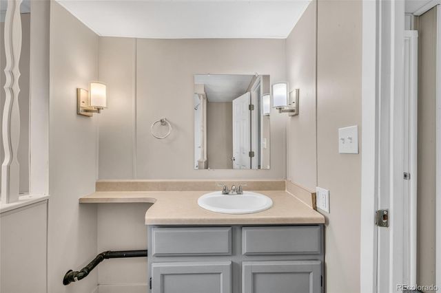 9850 Federal Blvd Boulevard, Federal Heights, CO 80260