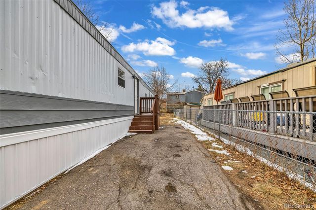 9850 Federal Blvd Boulevard, Federal Heights, CO 80260